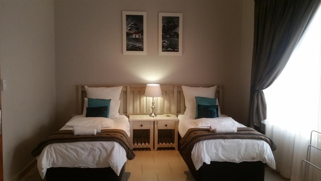 Summerset Place Country House Bela-Bela Ruang foto